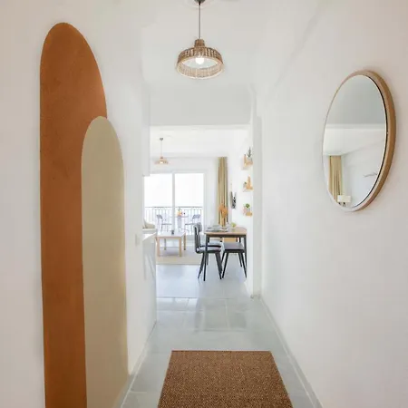 Voila Suites 1+1 Deniz Manzarali Apartment